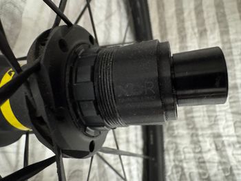 Used Mavic Allroad SL 2023 bike — image 7 of 20