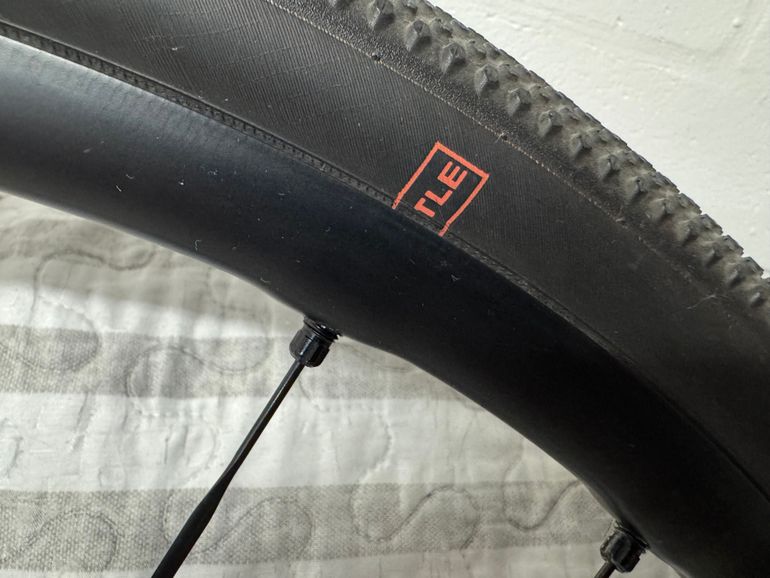 Used Mavic Allroad SL 2023 bike — image 9 of 20