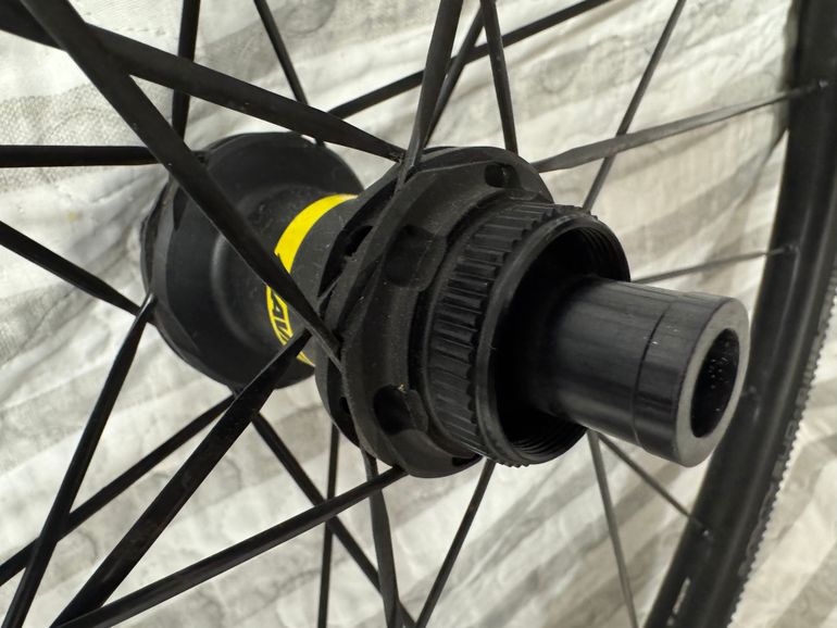 Used Mavic Allroad SL 2023 bike — image 6 of 20