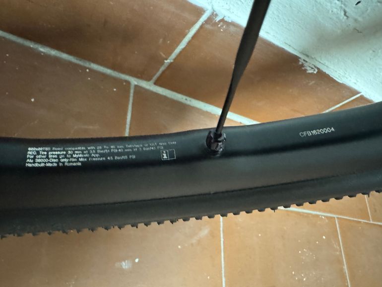 Used Mavic Allroad SL 2023 bike — image 14 of 20