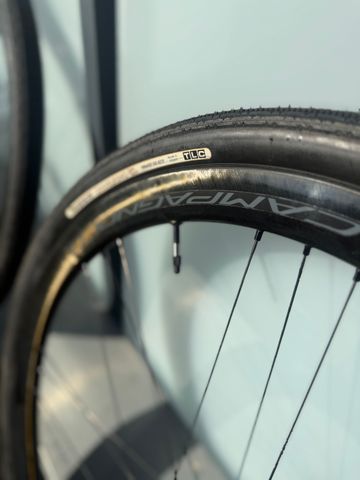 Brugt Campagnolo SHAMAL C21 CARBON DISC, Laufradsatz, Panaracer 2024 bike — billede 8 af 9