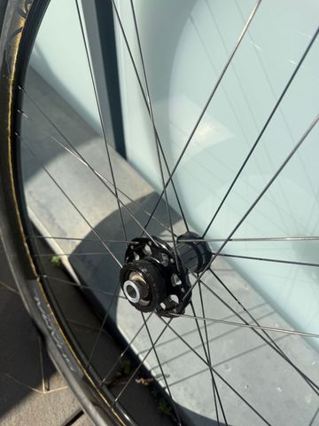 Brugt Campagnolo SHAMAL C21 CARBON DISC, Laufradsatz, Panaracer 2024 bike — billede 3 af 9