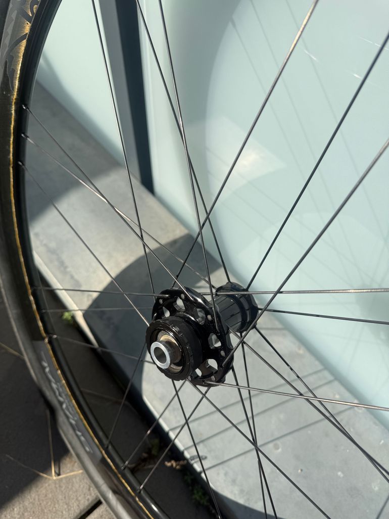 Brugt Campagnolo SHAMAL C21 CARBON DISC, Laufradsatz, Panaracer 2024 bike — billede 3 af 9