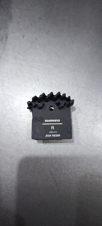 Used Shimano PASTILLAS 25 PAR.M9000/M8000/RS785 Disc Brake Pads bike — image 2 of 4