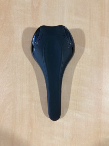 J. Guillem Sillín Race Saddle 2022 Saddles & Seatposts usato