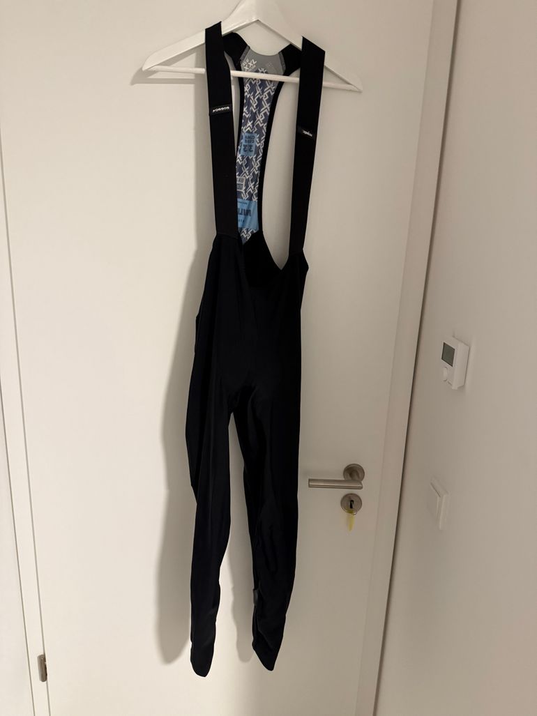 Brugt Assos Mille GT Winter Bib 2022 bike — billede 6 af 6