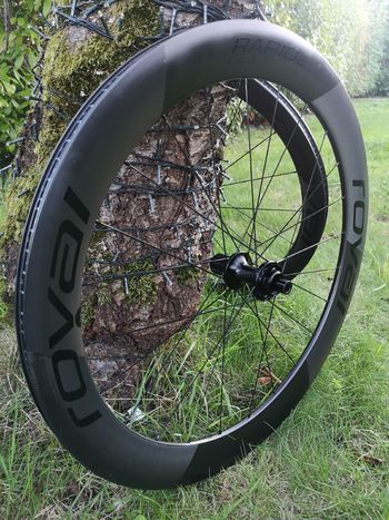 Used Roval rapide clx 2 disc black 2024 bike — image 7 of 9