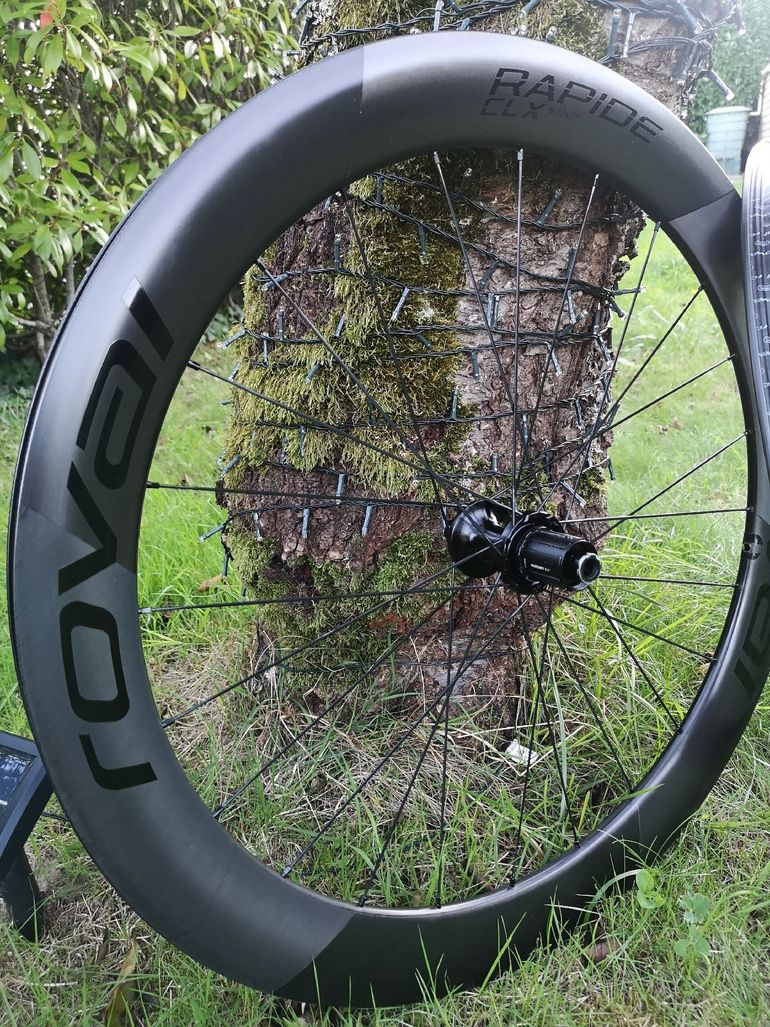 Used Roval rapide clx 2 disc black 2024 bike — image 4 of 9