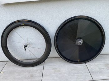 Zipp, 909 Set aus Vorderrad und Scheibenhinterrad
