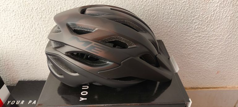 Used MET Veleno bike — image 6 of 8
