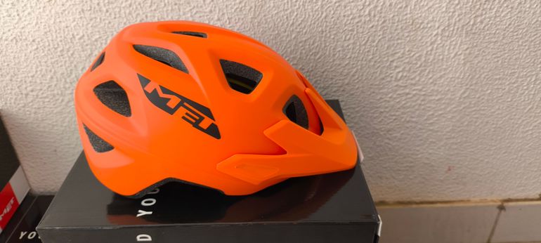 Używany MET ECho Mips bike — zdjęcie 2 z 8