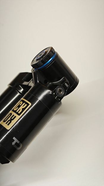 Used RockShox Vivid Ultimate 2025 bike — image 7 of 8