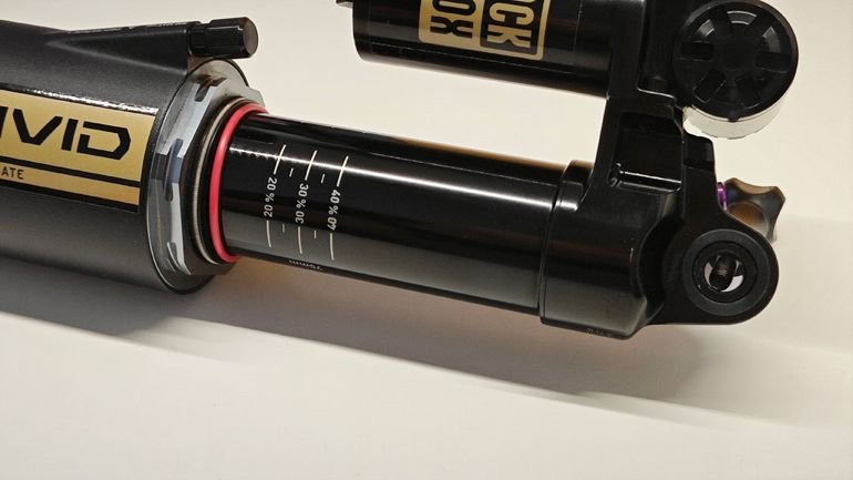 Used RockShox Vivid Ultimate 2025 bike — image 3 of 8