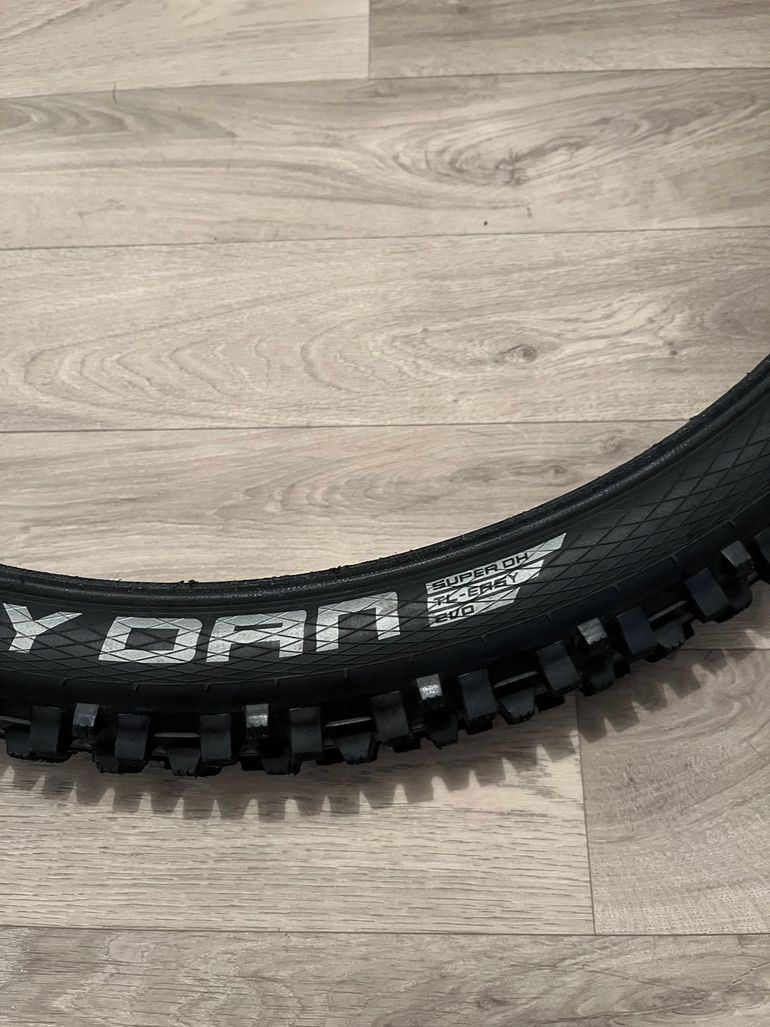 Used Schwalbe Dirty Dan bike — image 2 of 3