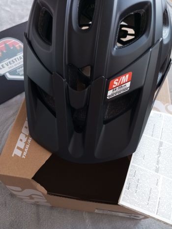 Used Ixs Trail Evo Helmet S/M 54/58cm 2025 bike — image 8 of 10