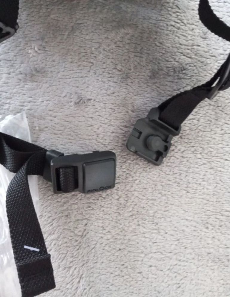 Used 100% Altec Fidlock Helmet L/XL 2025 bike — image 6 of 9