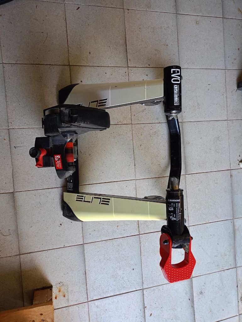 Used Elite Evo 2020 bike — image 3 of 4
