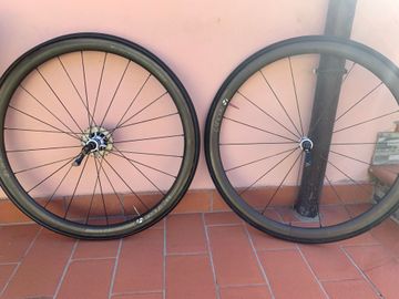 Used Bontrager aeolus 3 2017 bike — image 4 of 6