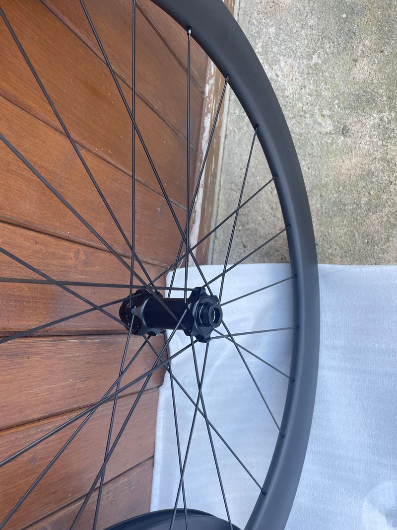 Used Artisanale 50 mm bike — image 2 of 3