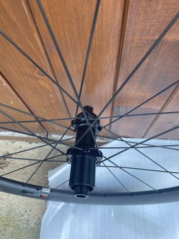Used Artisanale 50 mm bike — image 3 of 3