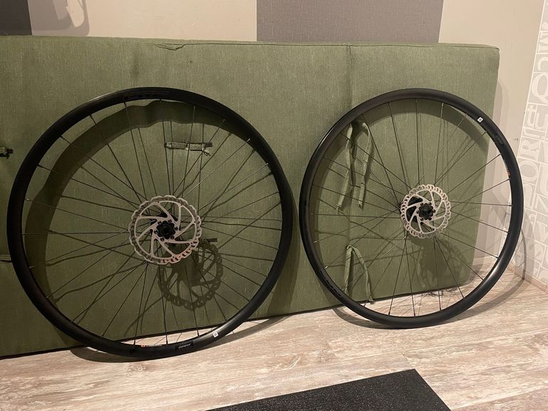 Brugt Giant pr2 2023 bike — billede 1 af 5