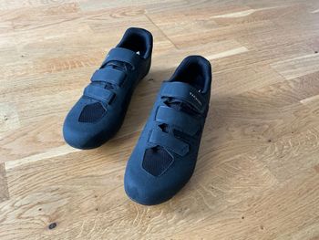 Used Van Rysel Road 100 Black 2025 Cycling Shoes