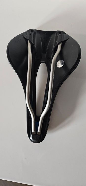 Used Selle Italia rovus evo superflow 2024 bike — image 2 of 3
