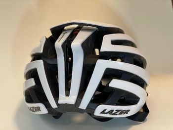 Used Lazer Helmet 2023 bike — image 3 of 4