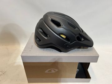 Giro Source Mips 2024 bike de segunda mano — imagen 6 de 6