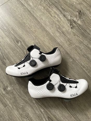 fizik vento infinito carbon scarpe fizik corsa