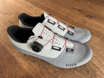 Used Fizik tempo Overcurve R4 Cycling Shoes