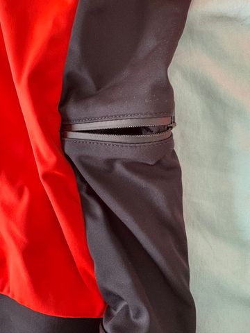 Used Castelli Rosso corsa gore tex jacket 2025 bike — image 6 of 7