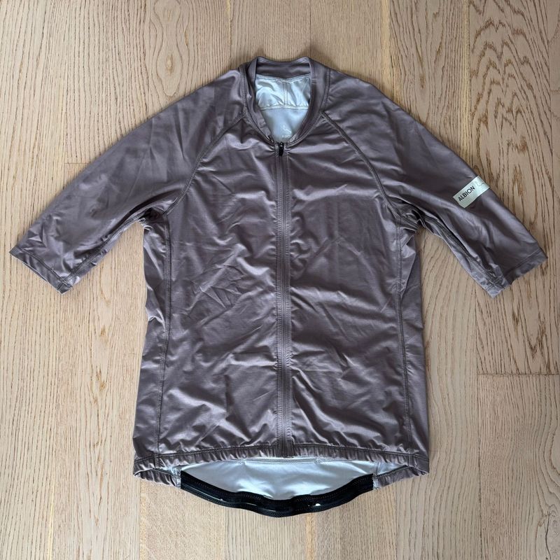 Albion Men's All Road Lightweight Short Sleeve Jersey Clay 2025 Cycling Clothing usato