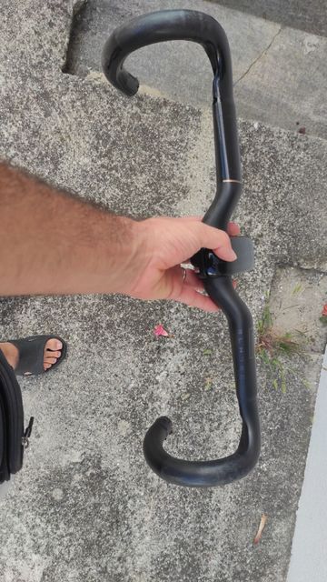 Used BLKTEC r6 2023 bike — image 7 of 9