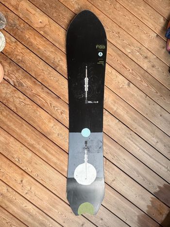 Used Burton Mystery Fish 2020 Snowboarding & Splitboarding