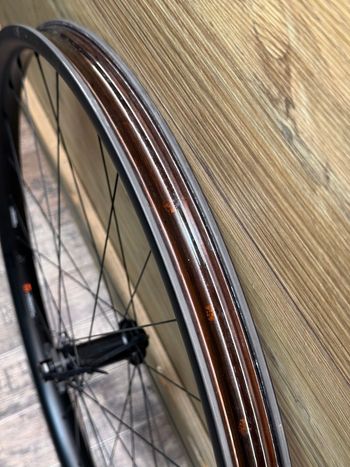 Used Giant TRX 2 Carbon Wheelset MX Mullet 29/27.5 2025 bike — image 2 of 6