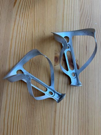 Used Supacaz Supacaz Bottle Cage bike — image 2 of 2