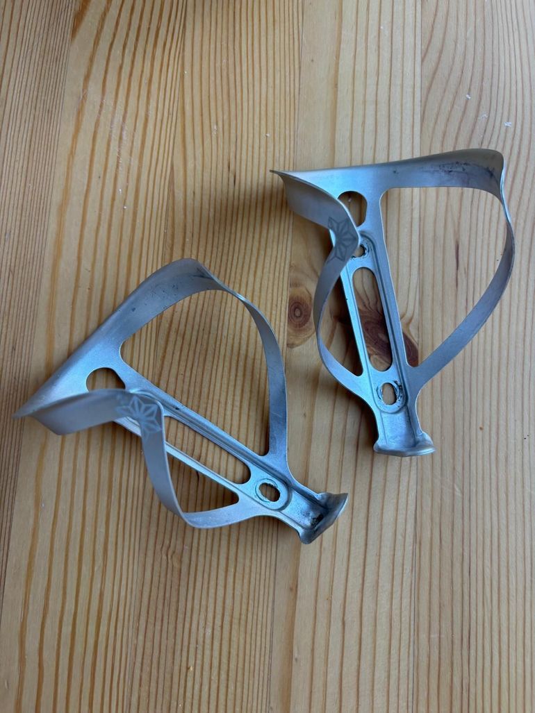 Used Supacaz Supacaz Bottle Cage bike — image 2 of 2