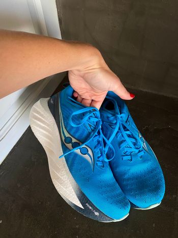Brugt Saucony Triumph 22 bike — billede 2 af 8