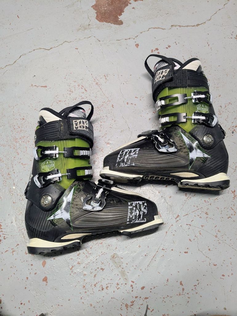 Atomic waymaker carbon 110