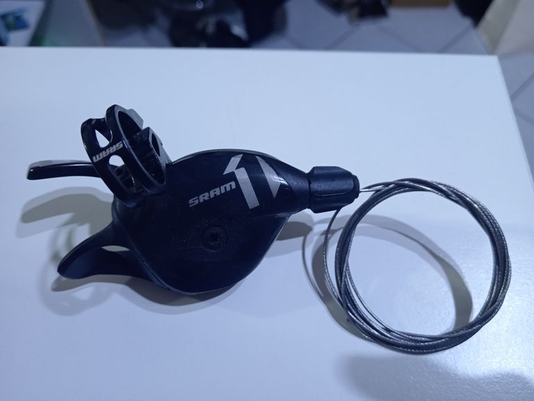 Used Sram X1, 11 speed manettino comando 2017 bike — image 1 of 3