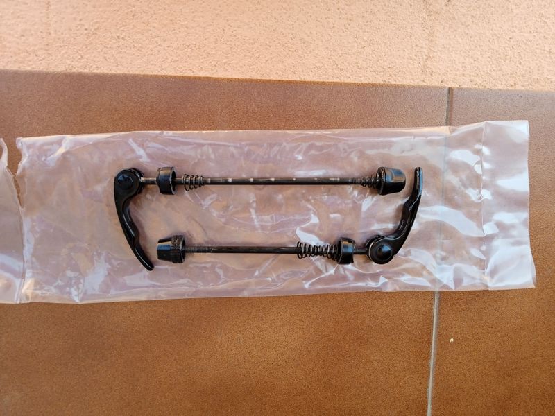 Used Mavic Ksyrium Equipe Road 2012 bike — image 5 of 8