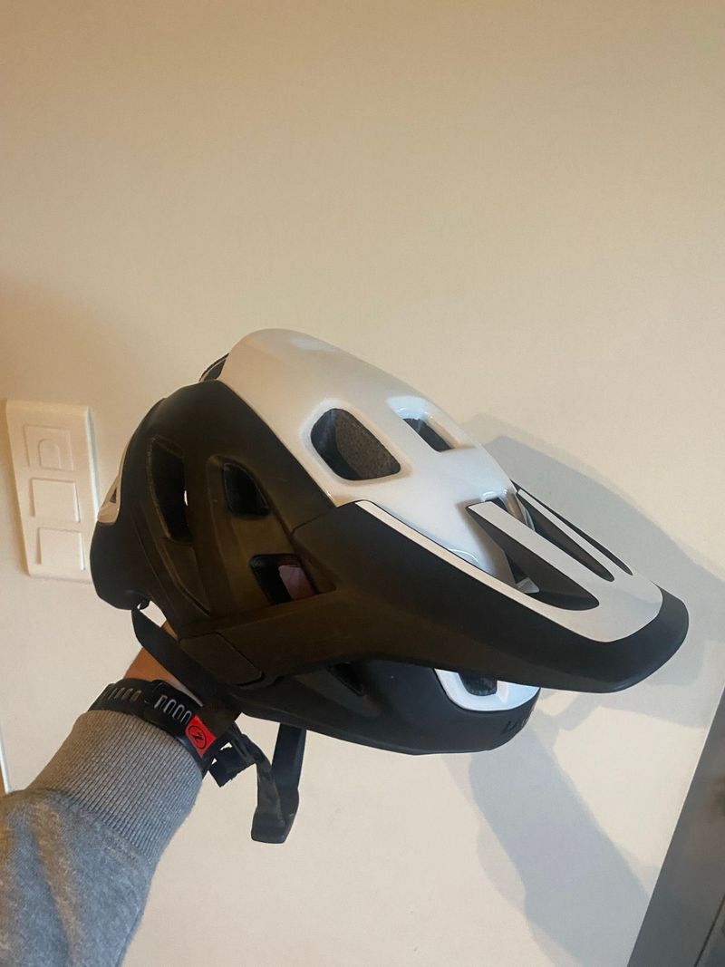 Used Lazer Jackel 2025 Cycling Accessories