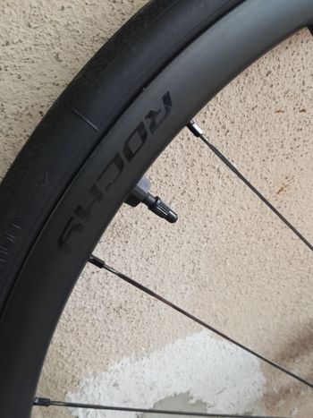 Brugt ROCKYROAD 25C DISC 2023 bike — billede 2 af 5