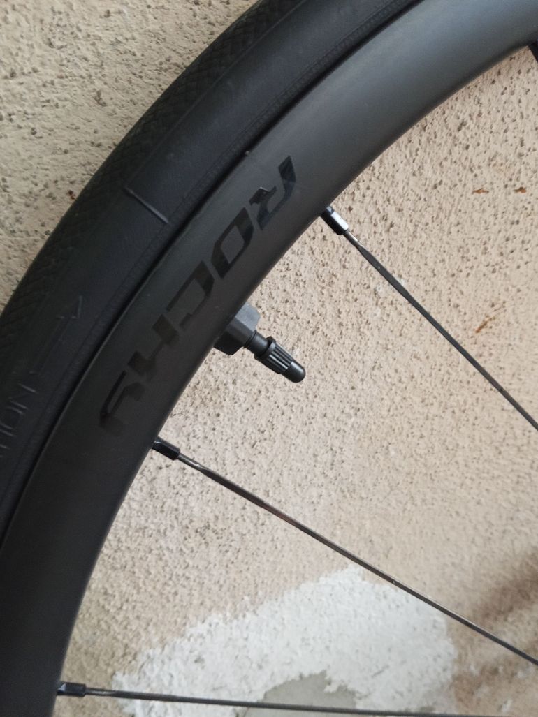 Brugt ROCKYROAD 25C DISC 2023 bike — billede 2 af 5