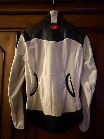 Used Assos giacca invernale donna 2019 bike — image 2 of 3