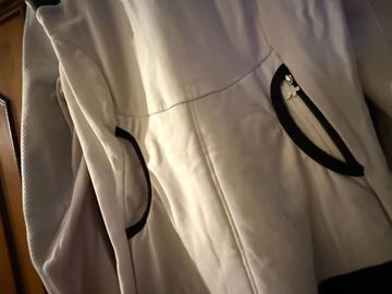Used Assos giacca invernale donna 2019 bike — image 3 of 3