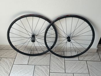 fulcrum racing 600 2 WAY-fit Disc 2023 Wheels de segunda mano