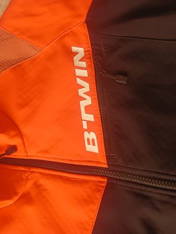 Used BTWIN Winter Jacket 2023 bike — image 4 of 6