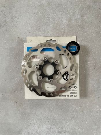 Używany Shimano SM-RT70 2024 Brakes